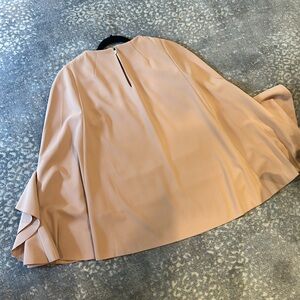 GOEN. J CAPE SHIRT ALL IN ONE SIZE 6